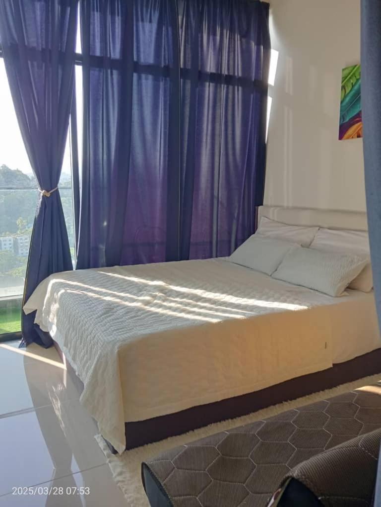 Pinay Home- The Shore Kota Kinabalu Ngoại thất bức ảnh