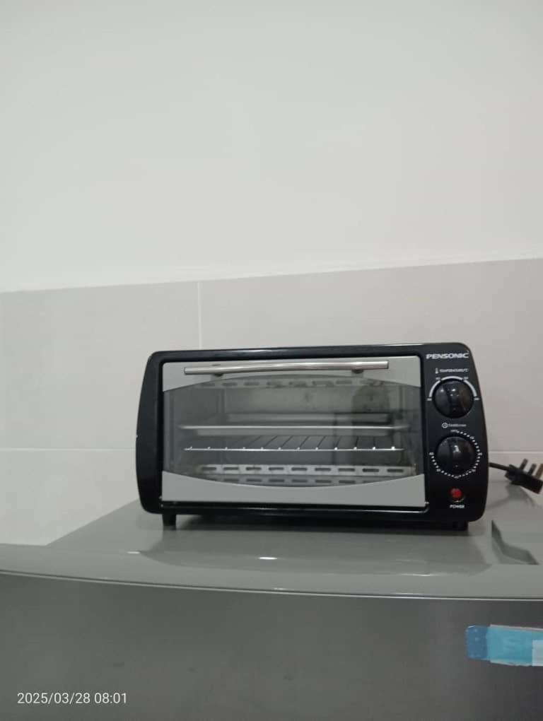 Pinay Home- The Shore Kota Kinabalu Ngoại thất bức ảnh